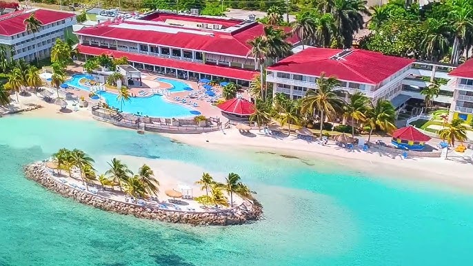 Catalonia Hotel Jamaica beachfront property in Montego Bay